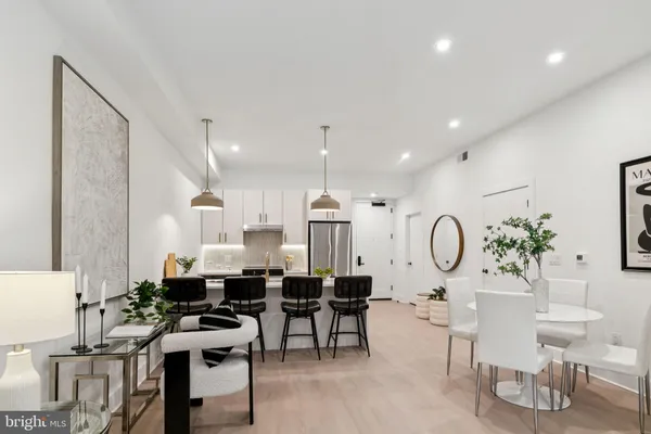 $2,040 | 20-30 West Allens Lane, Unit 310, Philadelphia, PA 19119