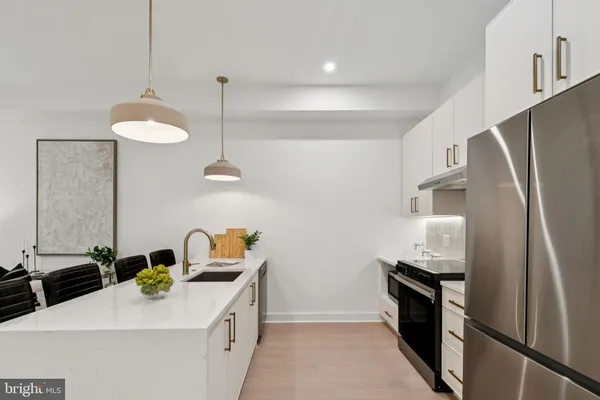 $2,040 | 20-30 West Allens Lane, Unit 310, Philadelphia, PA 19119