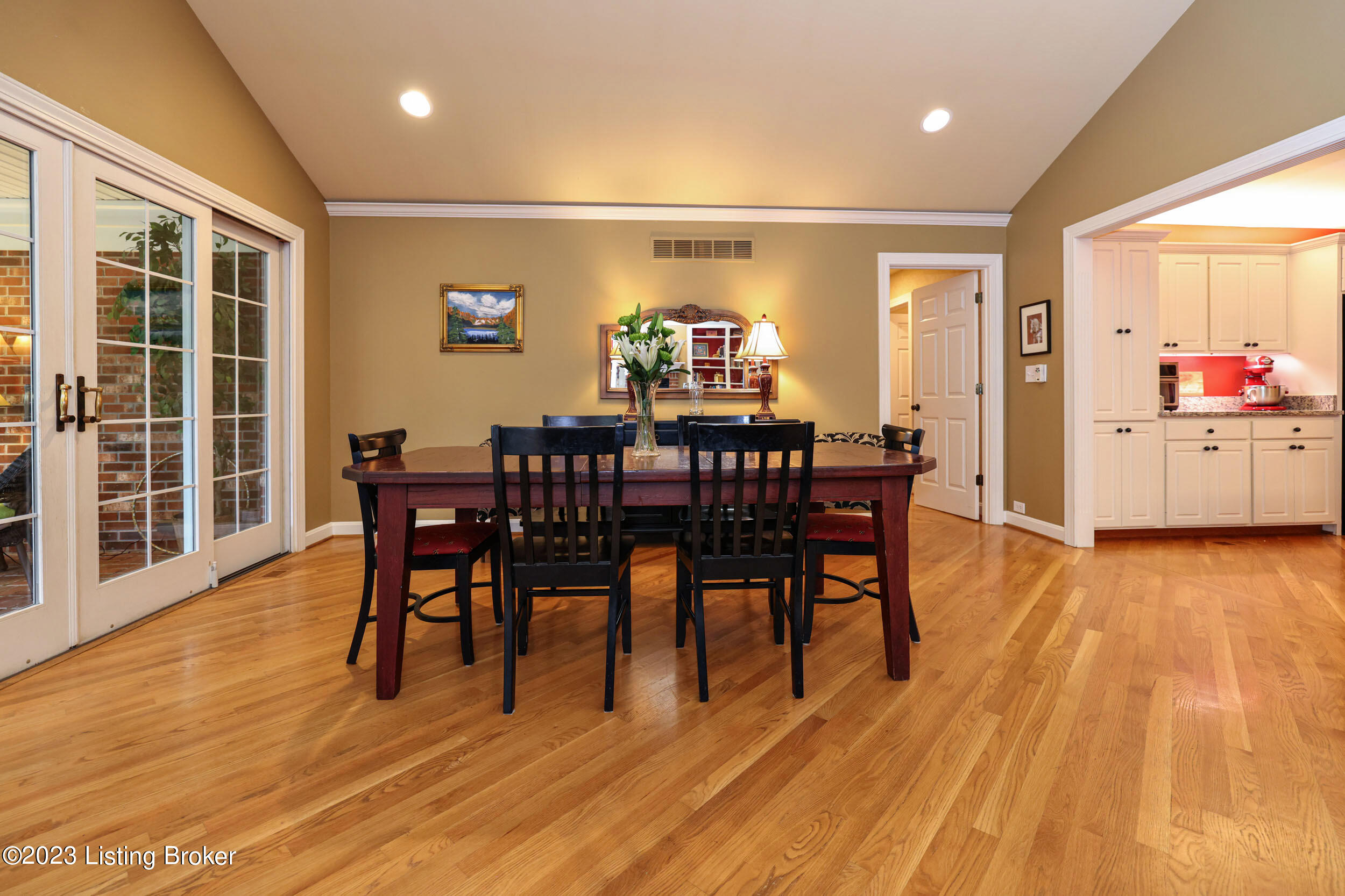6313 Lime Road Louisville, KY 40222 - Photo 16 of 69 6313 Lime Rd