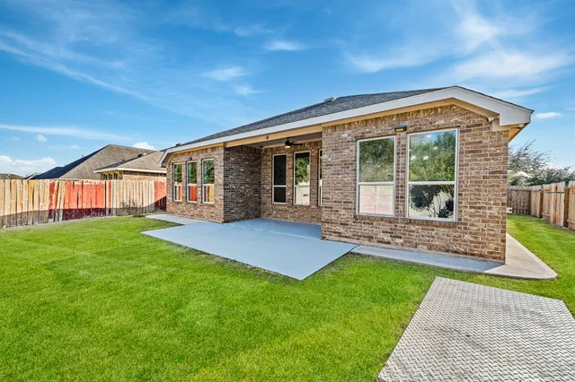 $349,300 | 6707 Ashland Terrace Lane, Richmond, TX 77469