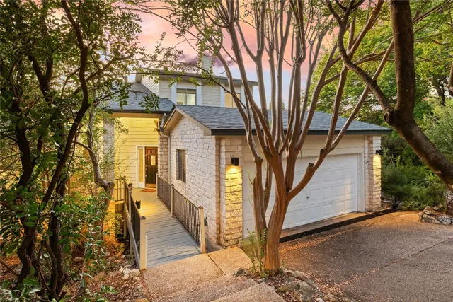 a outdoor living space with furniture and garden view