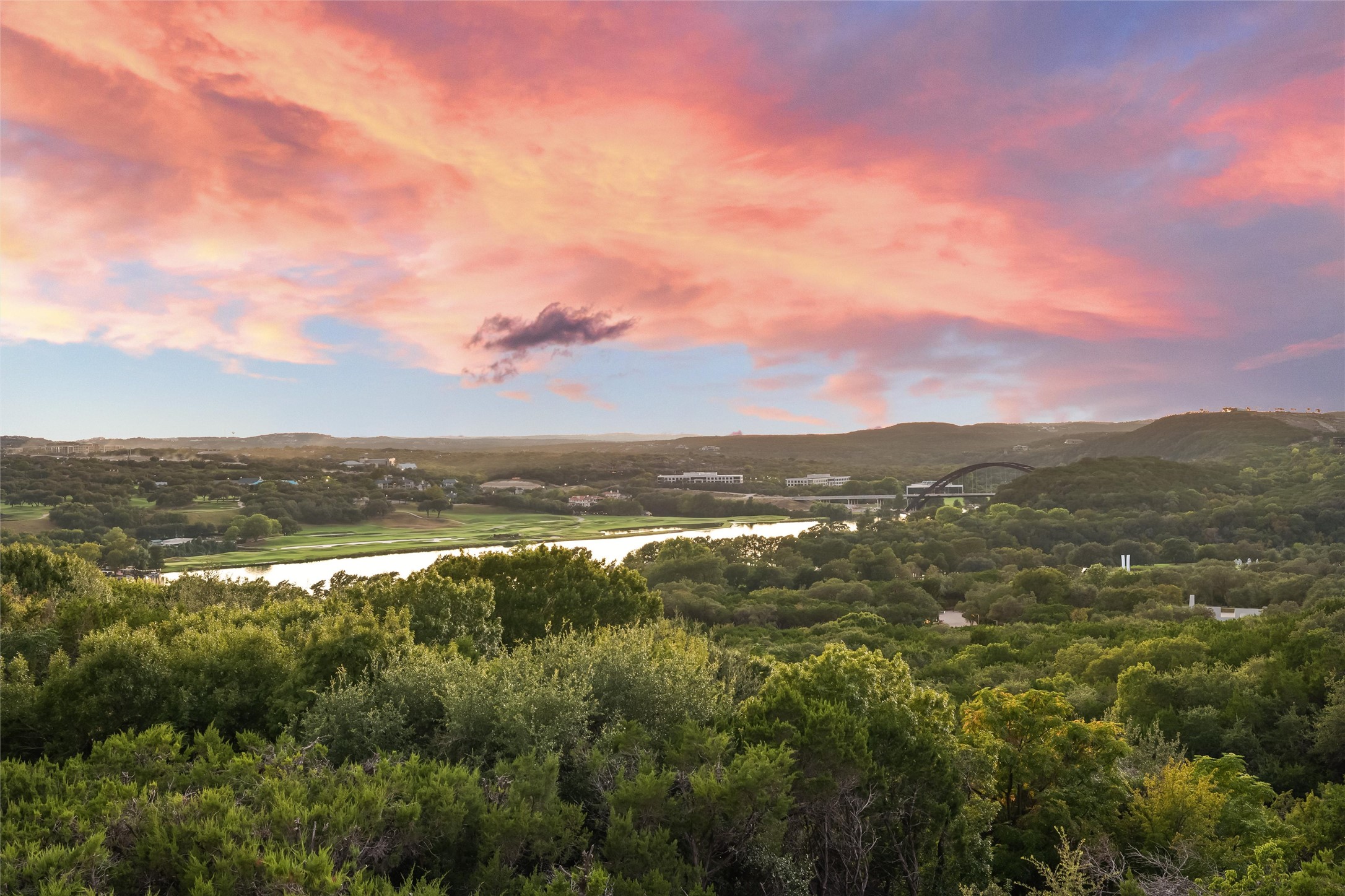 5926 Northwest Place Austin, TX 78731 - Photo 9 of 40 a view of lake with mountain