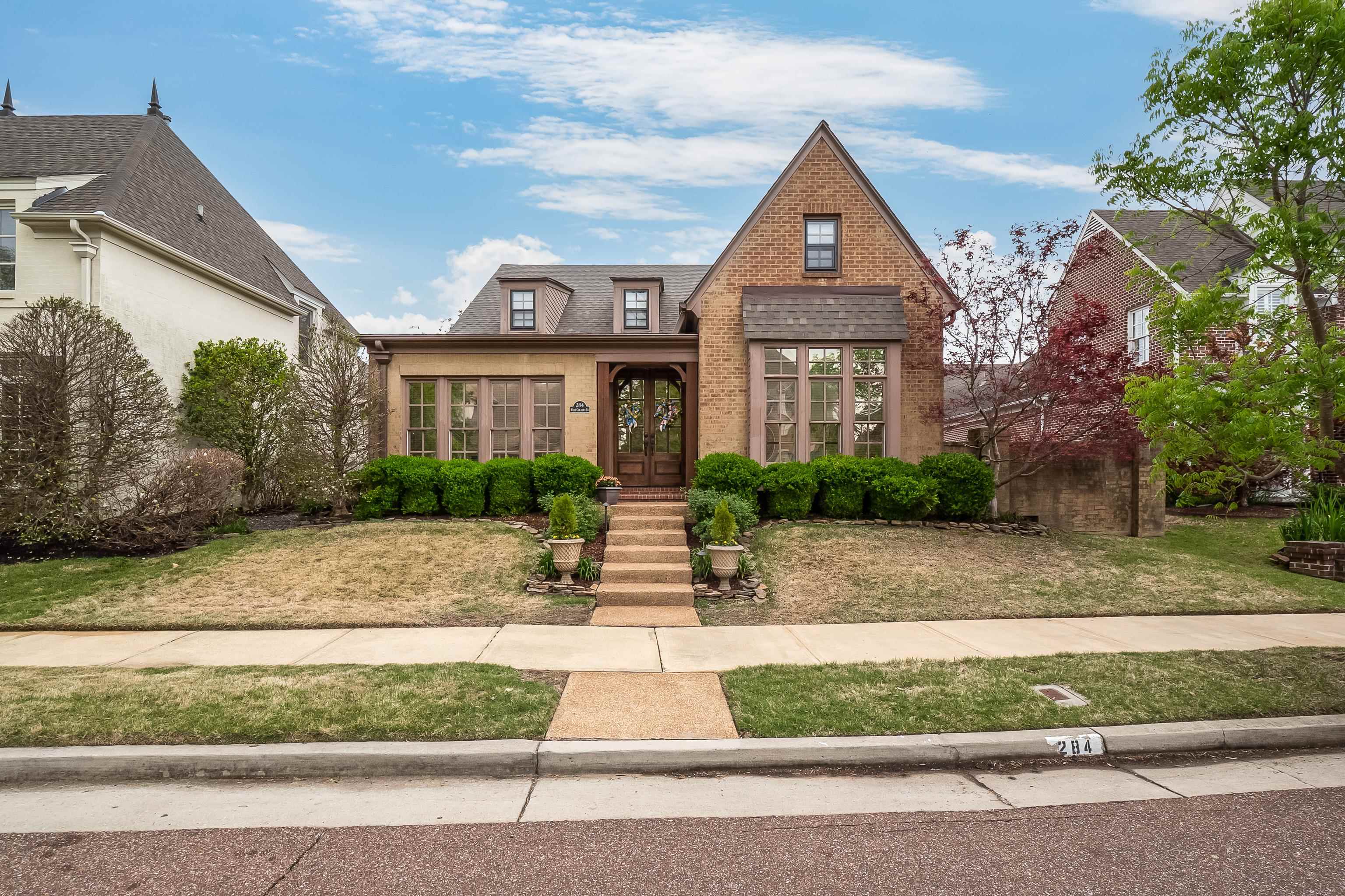 284 Colbert Street West Collierville, TN 38017 - Photo 1 of 25 Gallery Image 1