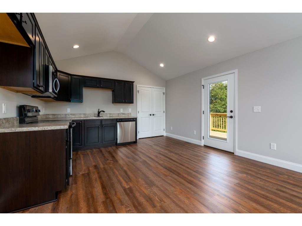 2910 Southbridge Road Kingsport, TN 37664 - Photo 15 of 21 Photo 16