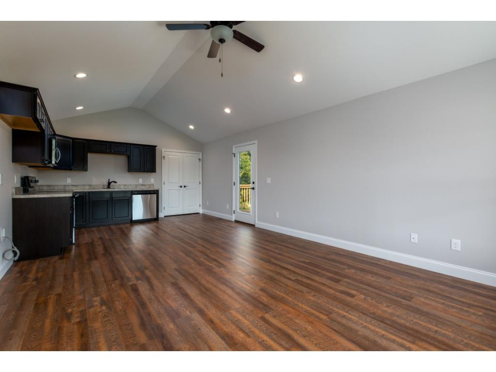 2910 Southbridge Road Kingsport, TN 37664 - Photo 10 of 21 Photo 10
