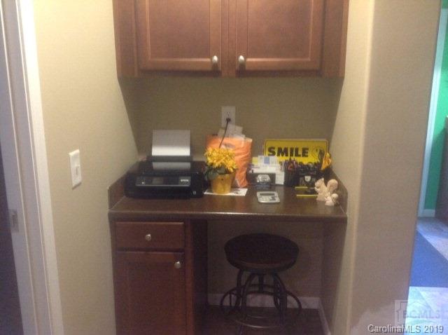 4250 Bennett Road Morganton, NC 28655 - Photo 21 of 22 Gallery Image 21