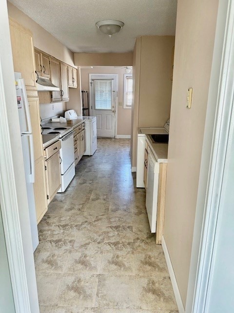 48 Andersen Road, Unit 48 Chicopee, MA 01022 - Photo 14 of 24