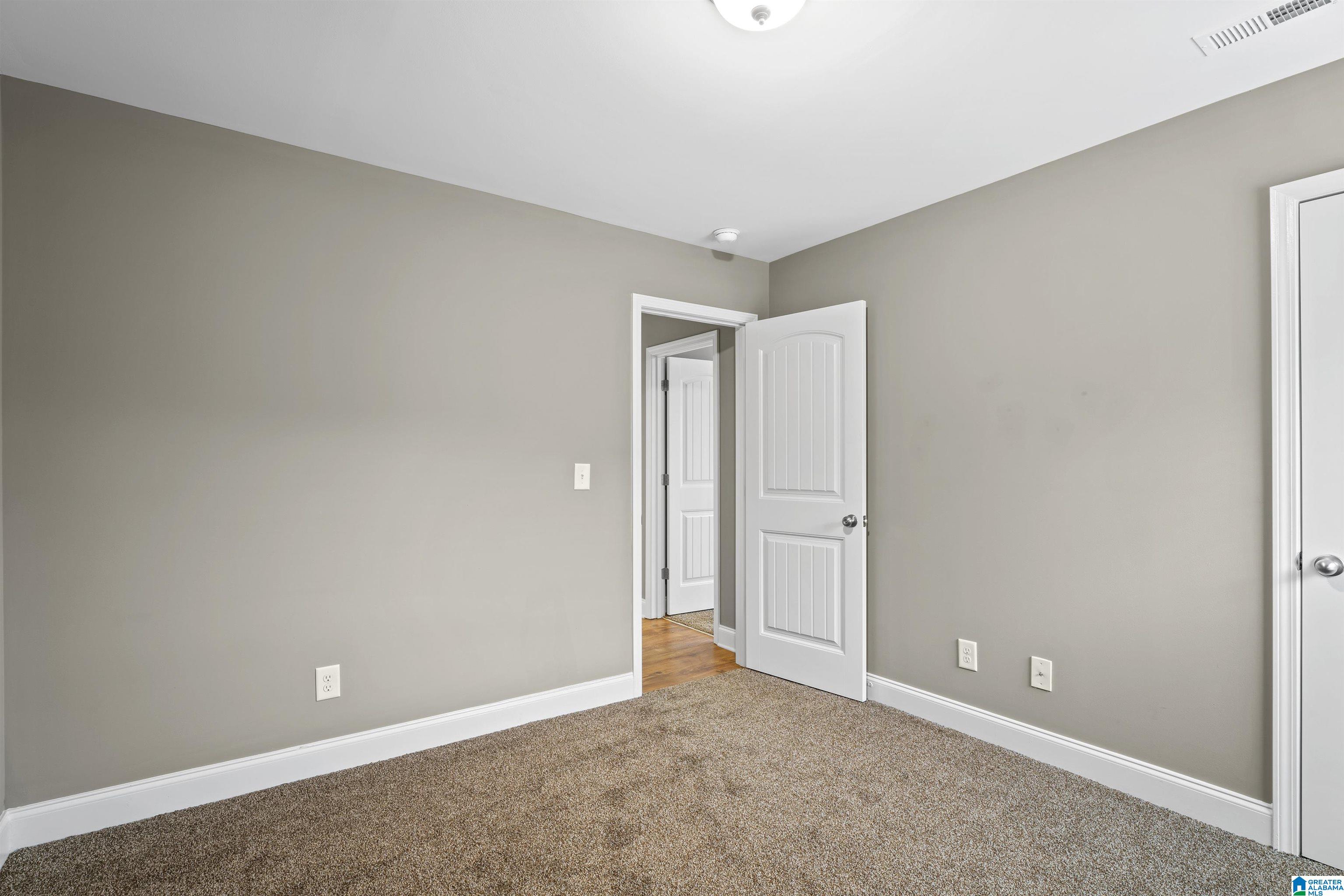 504 Green Meadow Trail Alabaster, AL 35114 - Photo 14 of 33