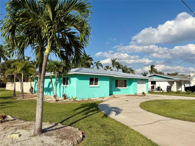 $2,700 | 4342 Pompano Lane, Palmetto, FL 34221