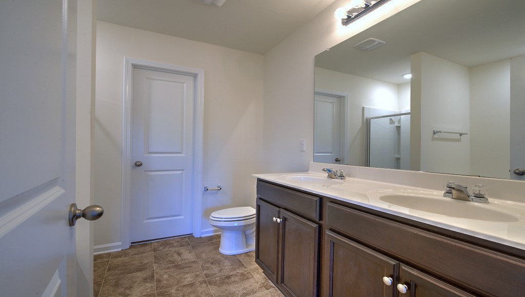221 Hillendale Way Pelzer, SC 29669 - Photo 31 of 48