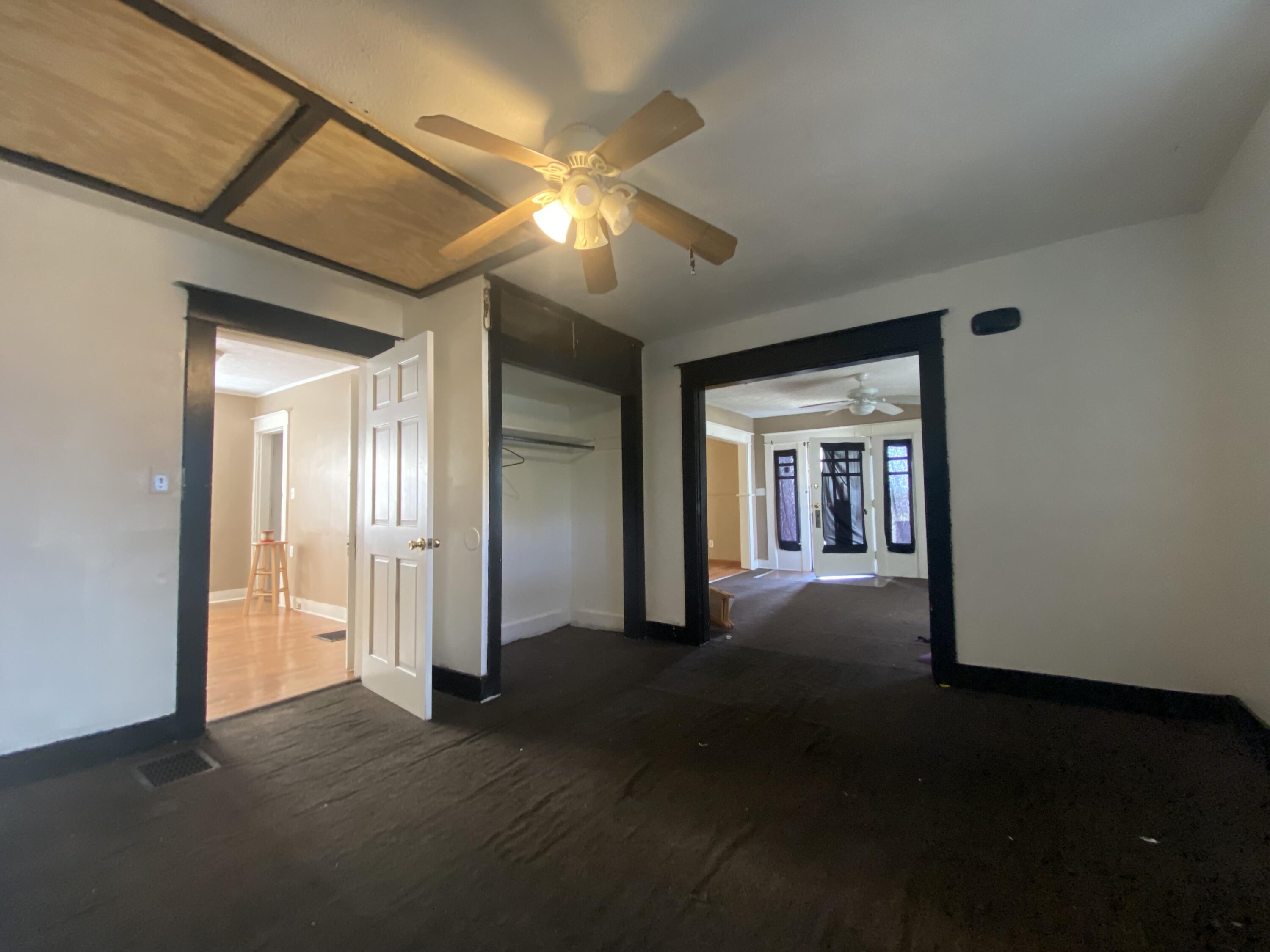 112 North Burnett Road Springfield, OH 45503 - Photo 11 of 27 Gallery Image 11