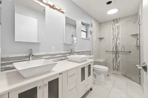 $365,000 | 6099 Kings Gate Circle, Delray Beach, FL 33484