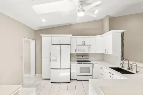 $365,000 | 6099 Kings Gate Circle, Delray Beach, FL 33484
