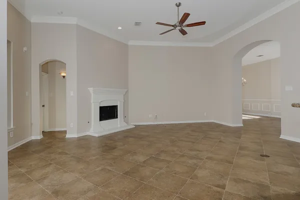 $6,500 | 50 Marquise Oaks Place, The Woodlands, TX 77382