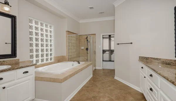 $6,500 | 50 Marquise Oaks Place, The Woodlands, TX 77382