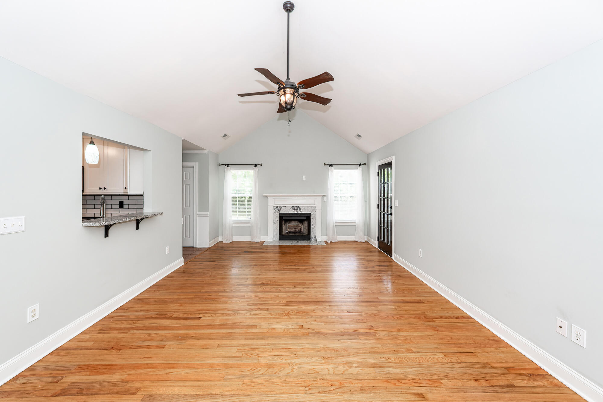1333 Mapleton Avenue Charleston, SC 29412 - Photo 10 of 56 10
