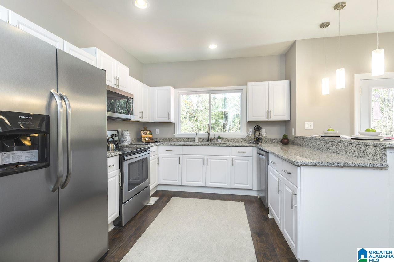 1609 Ridgefield Lane Birmingham, AL 35215 - Photo 13 of 32