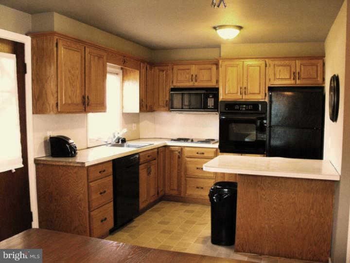 3937 Township Line Road Collegeville, PA 19426 - Photo 10 of 18 Kitchen