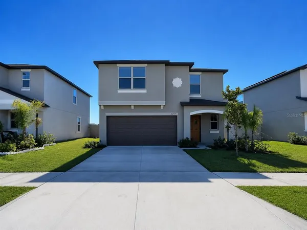 $2,650 | 16717 Delia Street, Wimauma, FL 33598