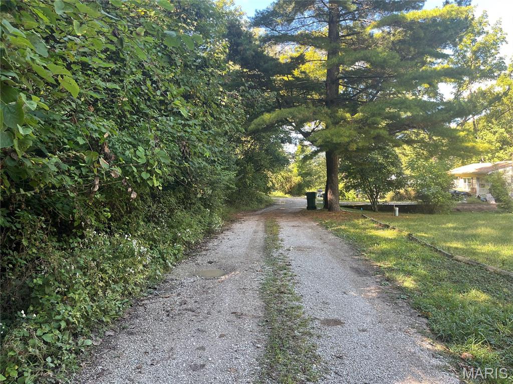 2149 Linnus Drive High Ridge, MO 63049 - Photo 4 of 4