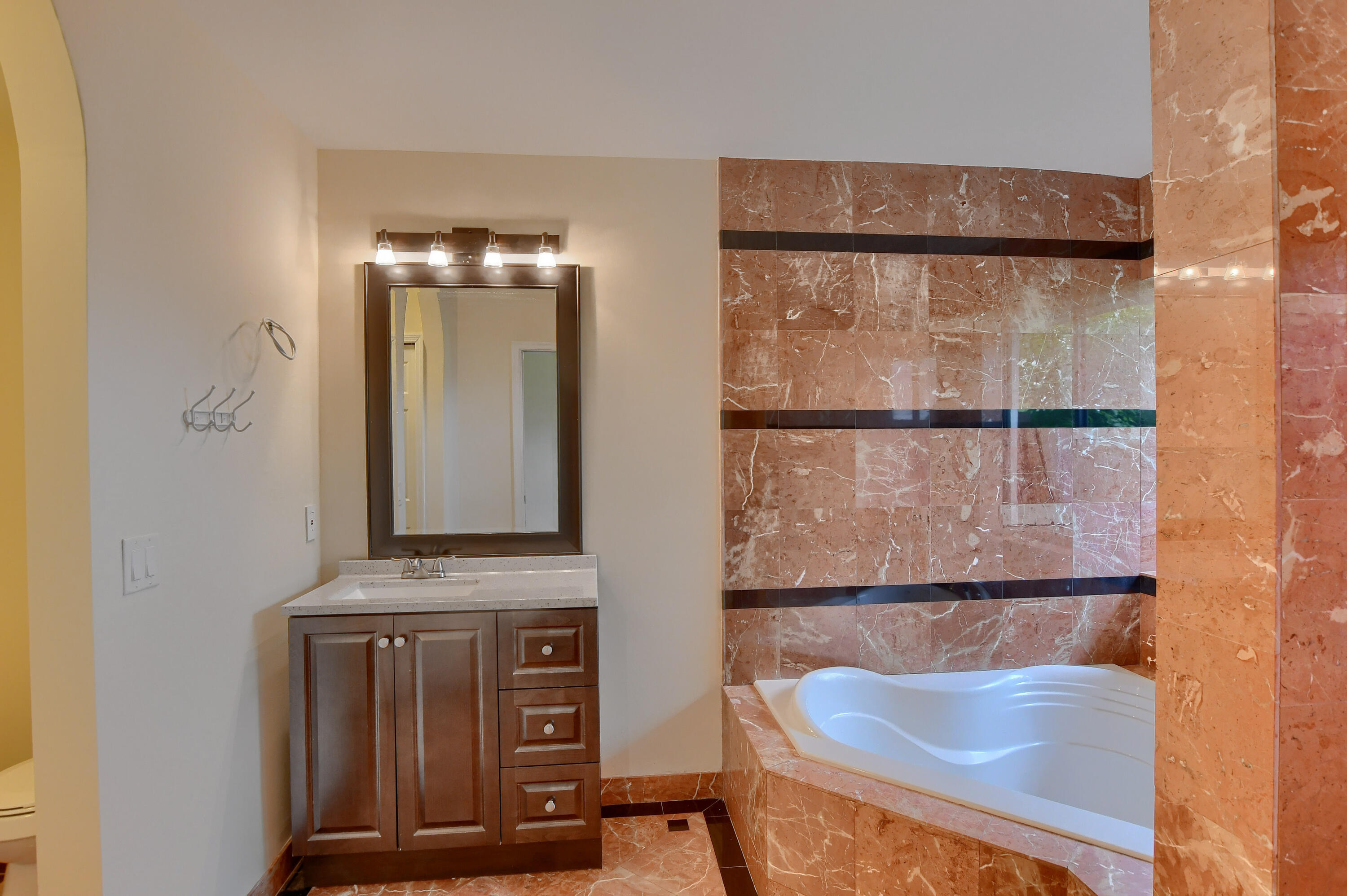 9744 Majorca Place Boca Raton, FL 33434 - Photo 20 of 34 21_ebf_0994-hdr(5)