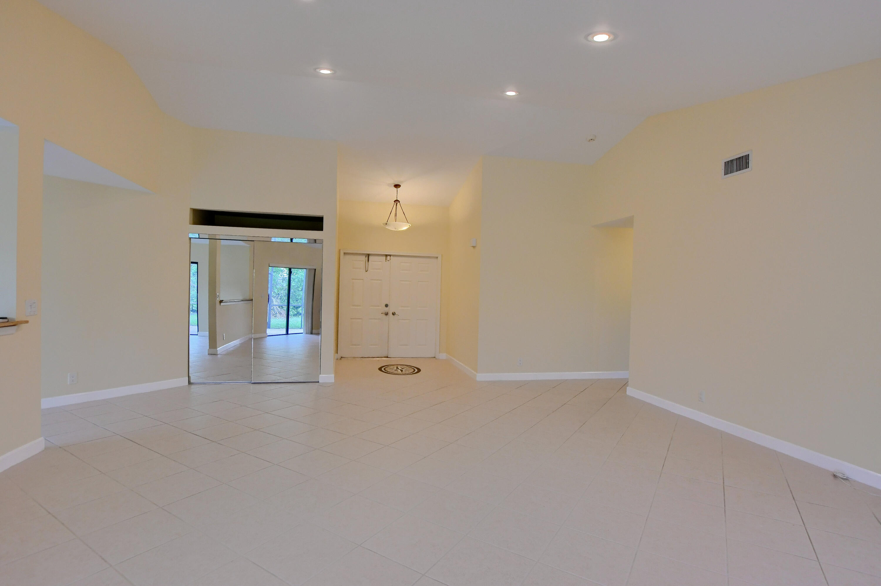 9744 Majorca Place Boca Raton, FL 33434 - Photo 7 of 34 09_ebf_0934-hdr(5)