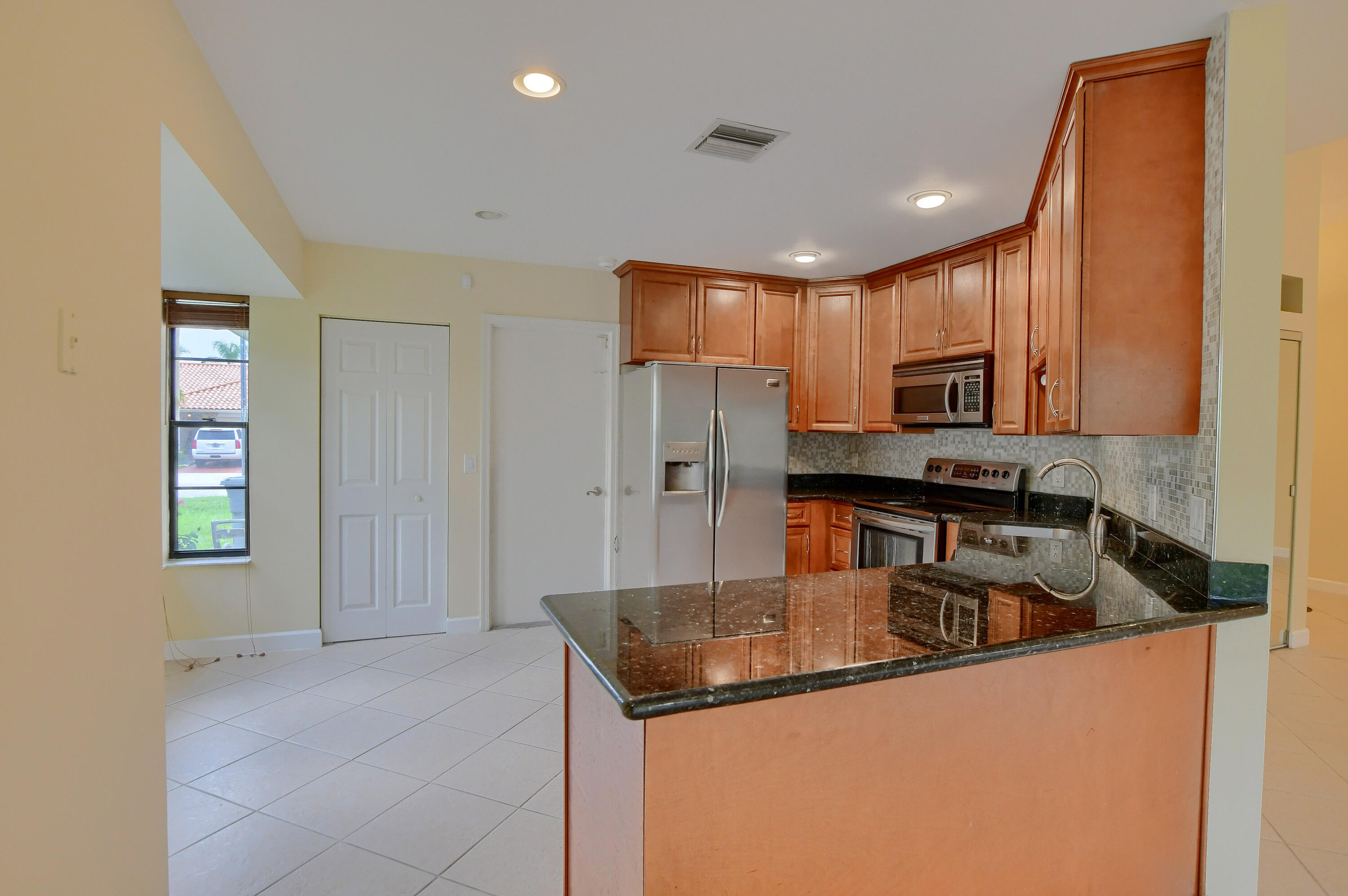 9744 Majorca Place Boca Raton, FL 33434 - Photo 10 of 34 14_ebf_0959-hdr(5)
