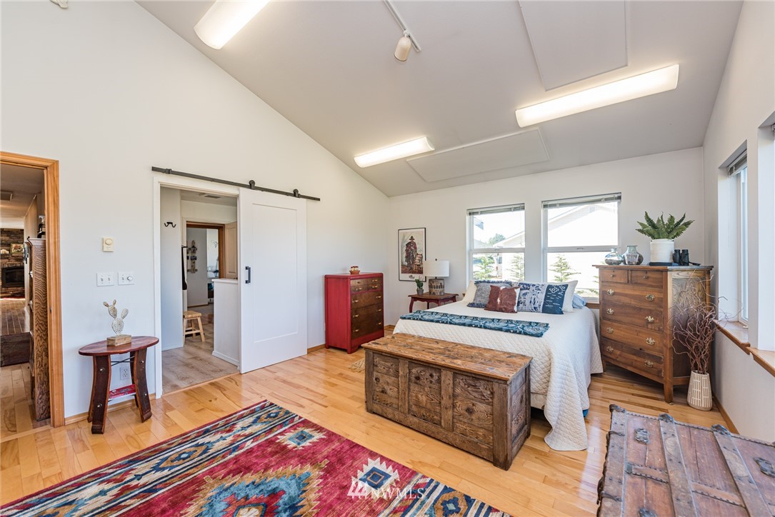 291 Klahhane Road Sequim, WA 98382 - Photo 17 of 40