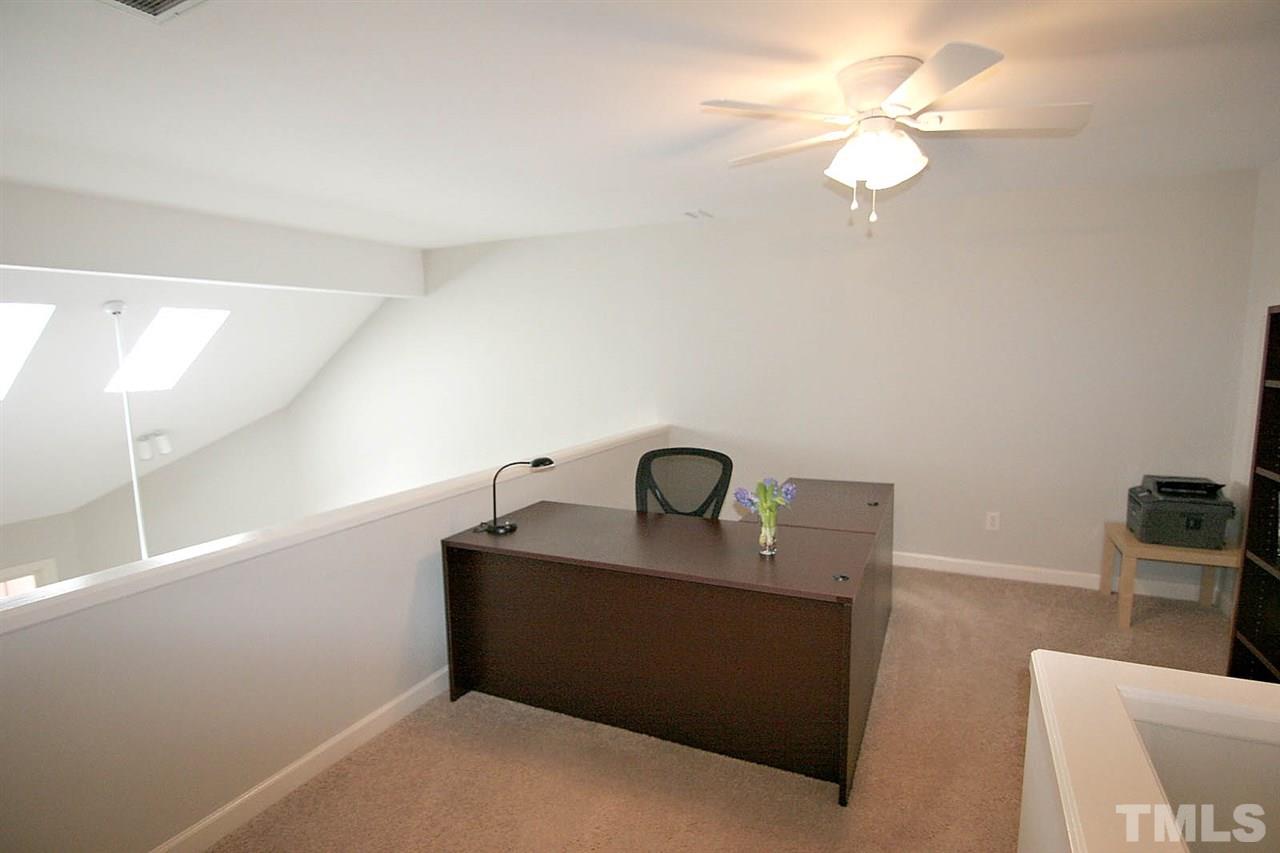 8716 Compass Lane Raleigh, NC 27615 - Photo 15 of 24 Gallery Image 15