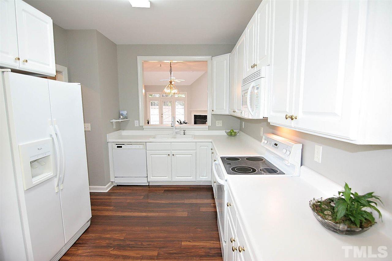 8716 Compass Lane Raleigh, NC 27615 - Photo 8 of 24 Gallery Image 8