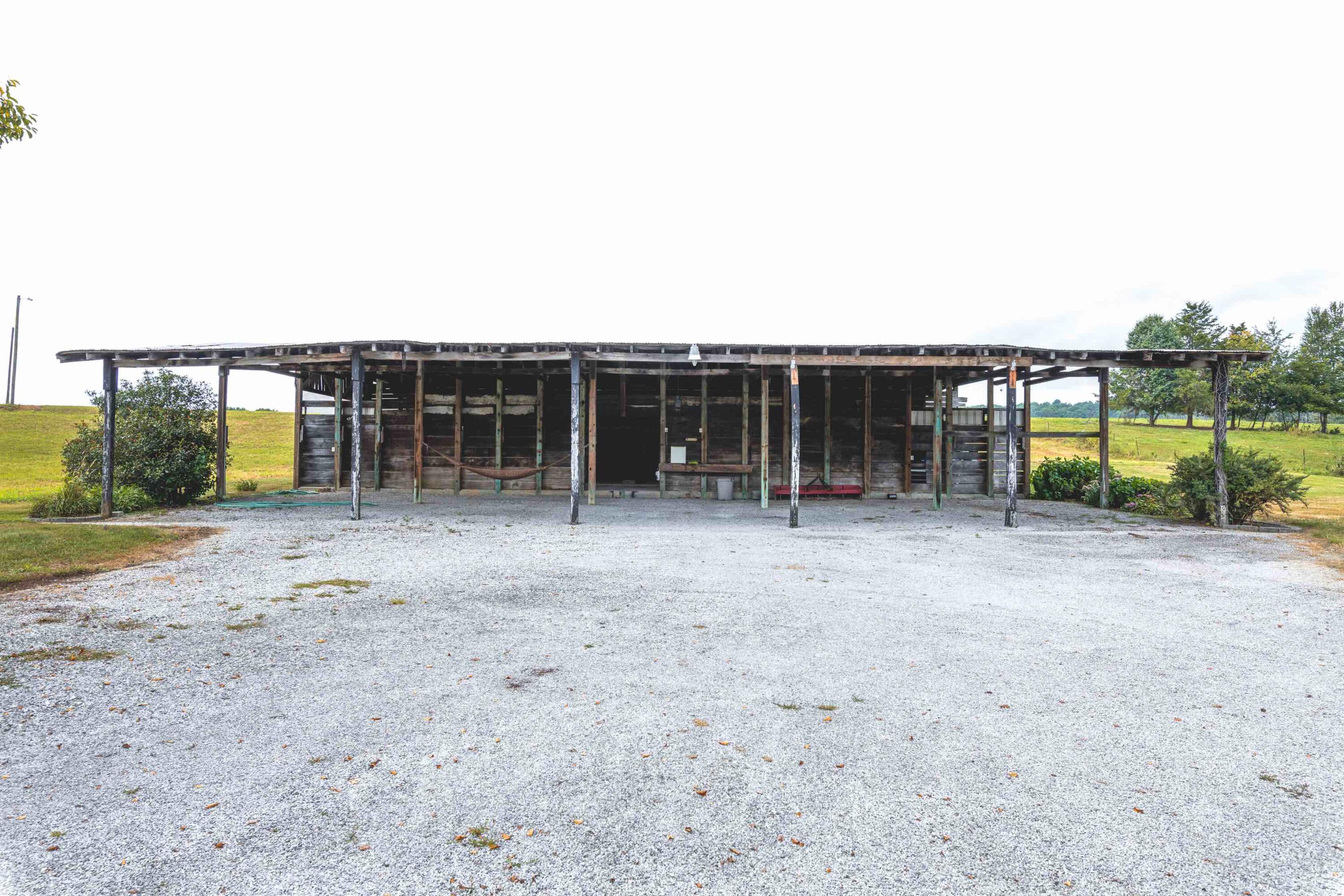 585 Loveless Road Science Hill, KY 42553 - Photo 65 of 76 017