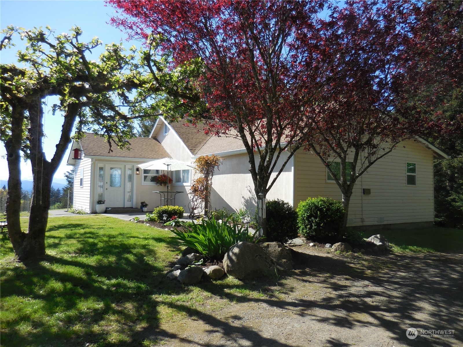 2507 Mountain View Road East Port Orchard, WA 98366 - Photo 11 of 40 Gallery Image 11