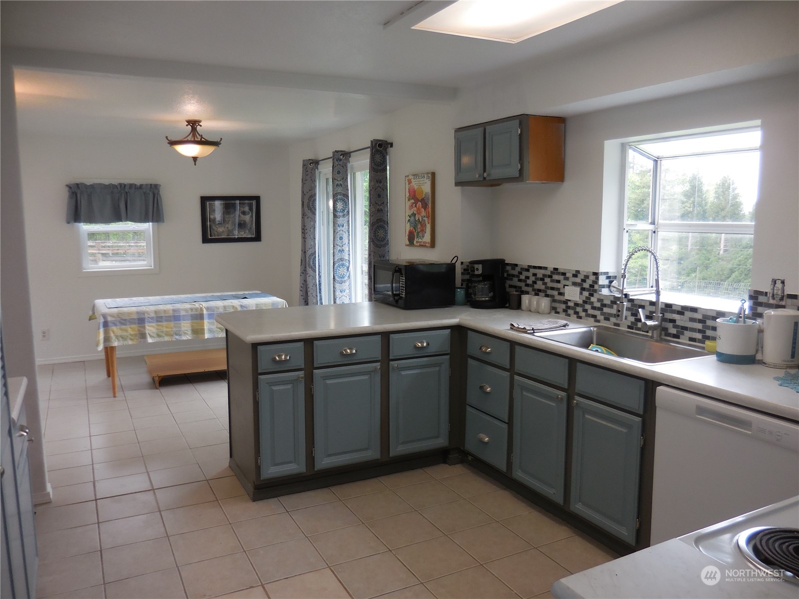 2507 Mountain View Road East Port Orchard, WA 98366 - Photo 21 of 40 Gallery Image 21