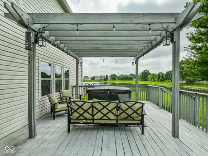 $395,000 | 863 Moate Circle, Greenwood, IN 46143