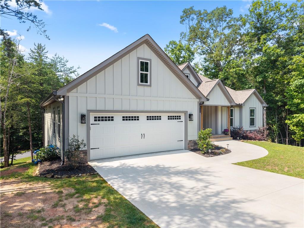35 Chimney Lane Cleveland, GA 30528 - Photo 3 of 64