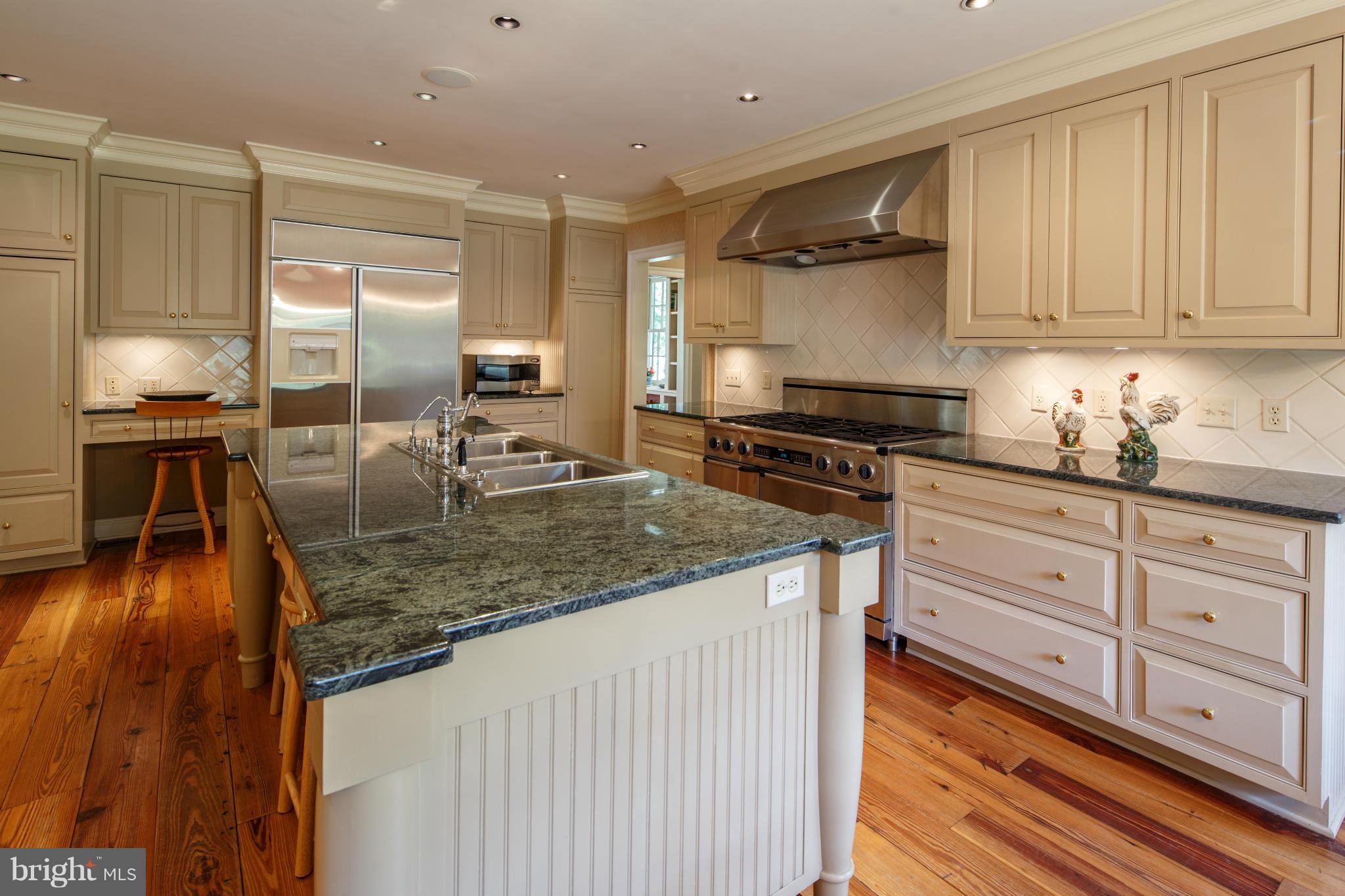 6324 Quaker Neck Road Chestertown, MD 21620 - Photo 5 of 30 Gourmet Kitchen