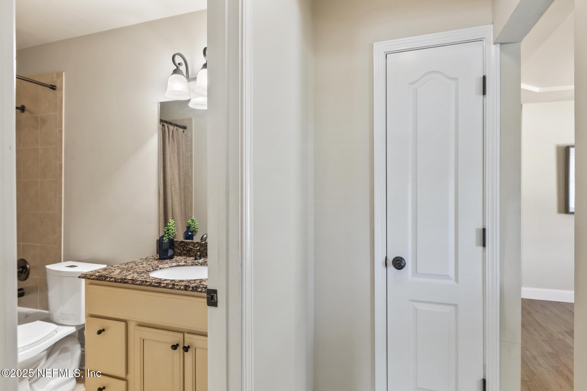 12638 Agatite Road Jacksonville, FL 32258 - Photo 58 of 87 Hall Bath 1