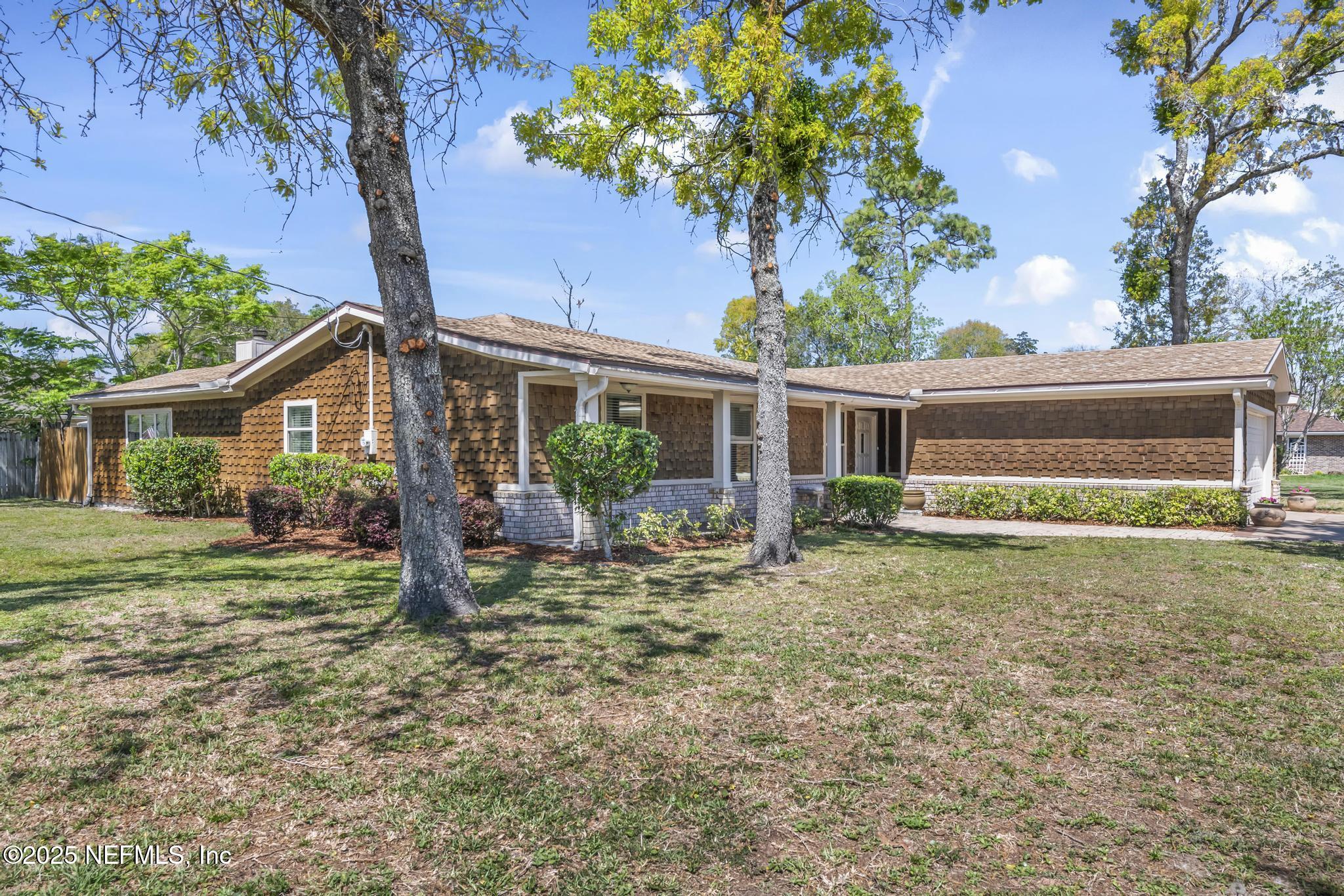 12638 Agatite Road Jacksonville, FL 32258 - Photo 70 of 87 Cedar Shake Siding
