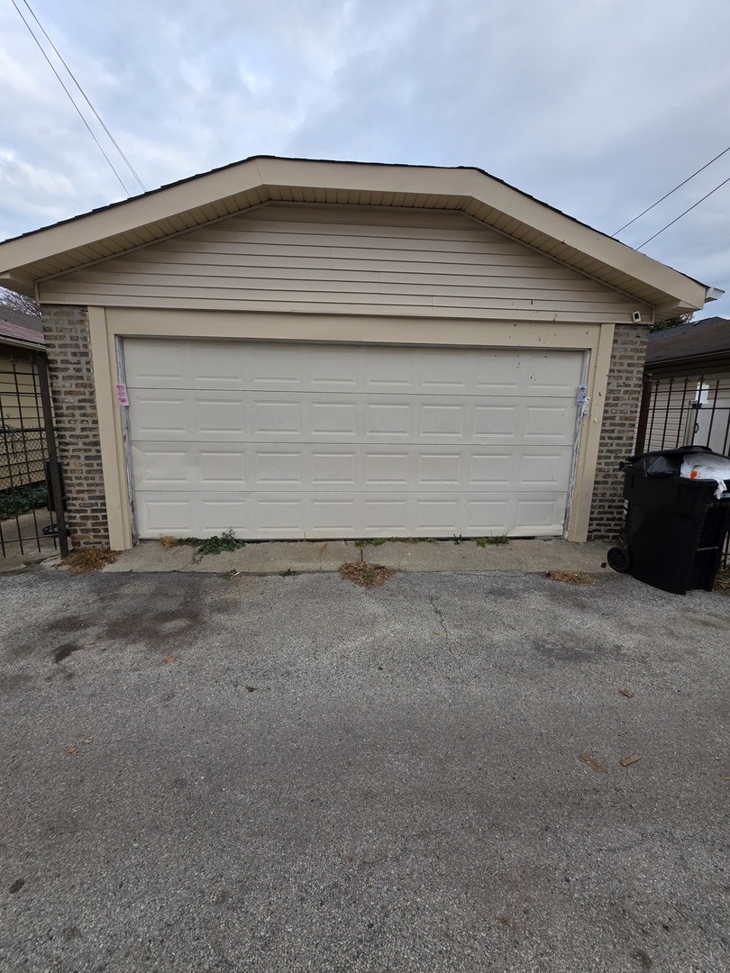 9250 South Ada Street Chicago, IL 60620 - Photo 16 of 16