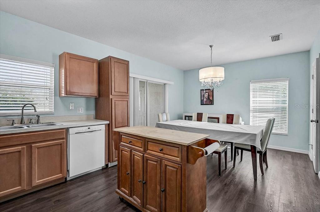 14931 Amberjack Terrace Lakewood Ranch, FL 34202 - Photo 12 of 40