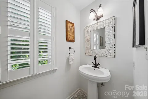 $435,500 | 14004 Maple Hollow Lane, Mint Hill, NC 28227