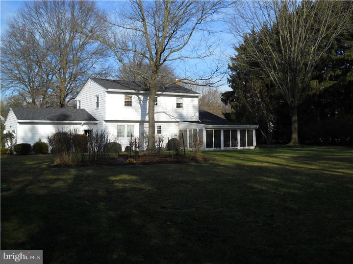 37 Quaker Road West Windsor, NJ 08550 - Photo 5 of 12 Exterior Back