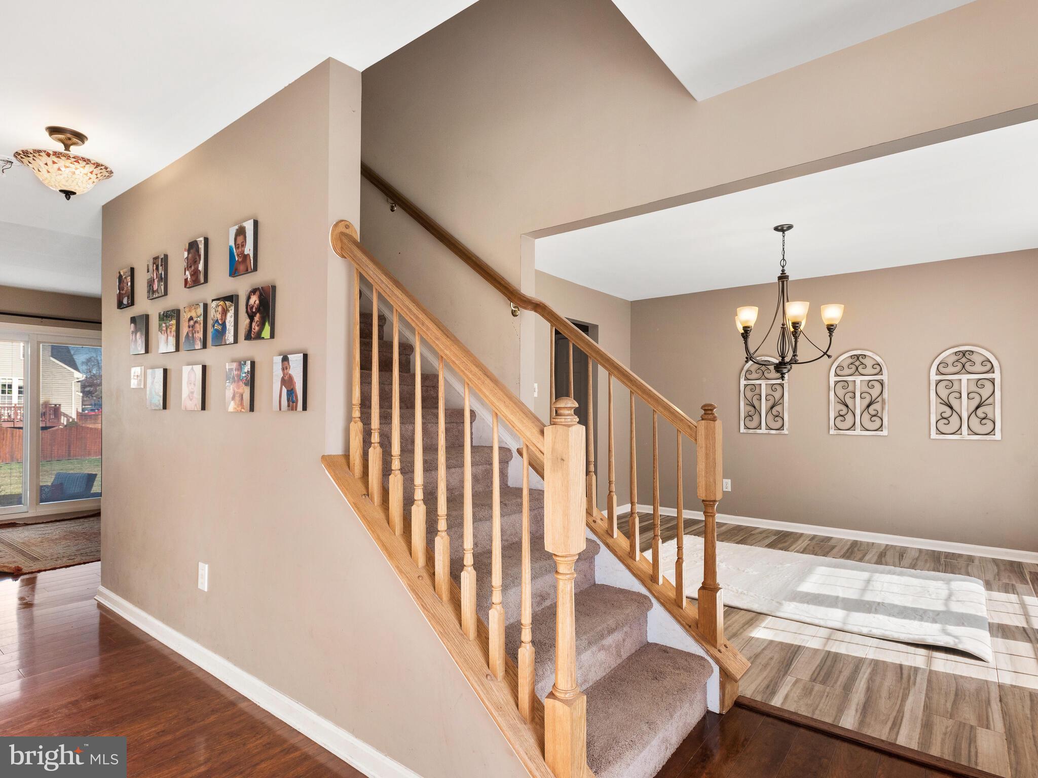 427 Winding Stream Road Spring City, PA 19475 - Photo 8 of 26 Entry Foyer