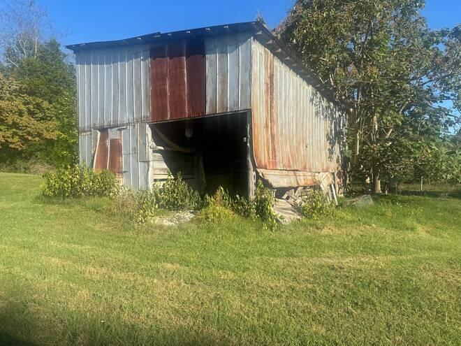 560 C C Riddle Road Burkesville, KY 42717 - Photo 28 of 32 20241217185152815287000000-o