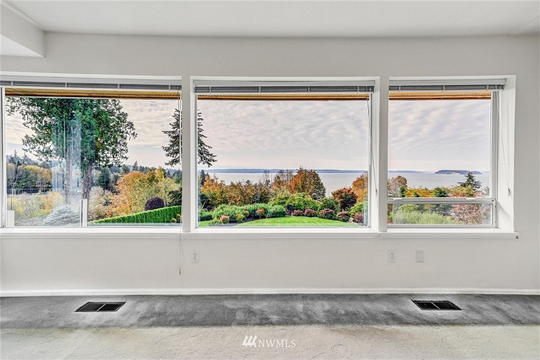 516 View Ridge Drive Everett, WA 98203 - Photo 17 of 40