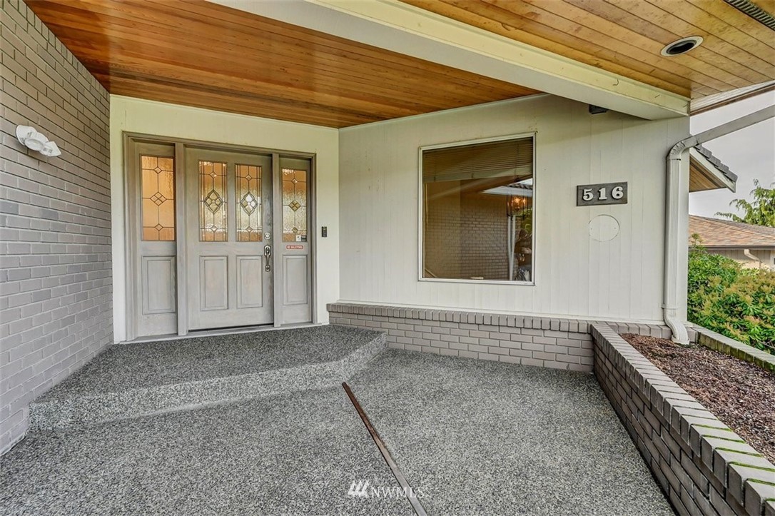 516 View Ridge Drive Everett, WA 98203 - Photo 4 of 40