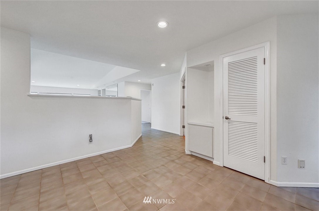 516 View Ridge Drive Everett, WA 98203 - Photo 6 of 40