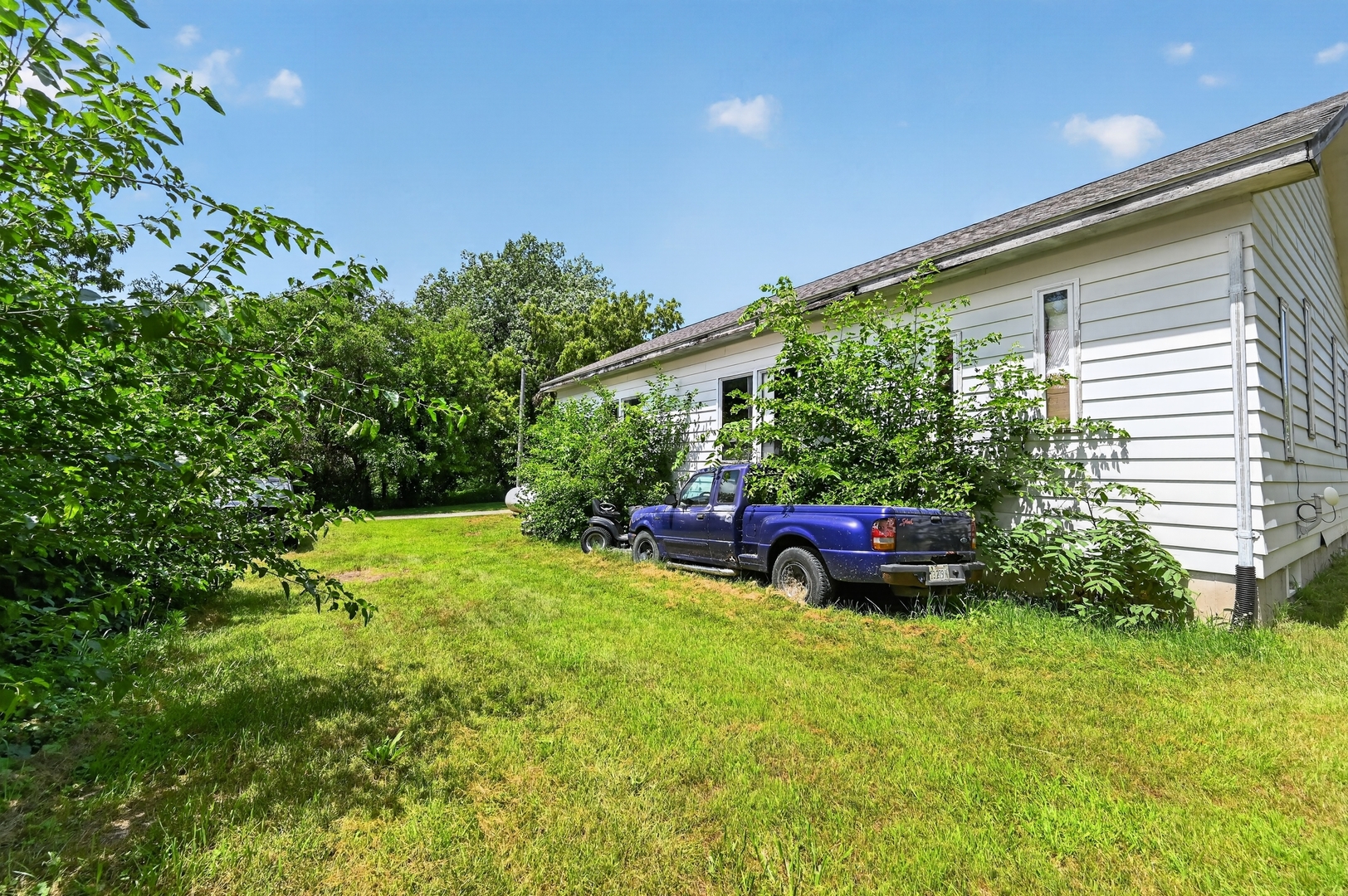2067 Shaw Road Amboy, IL 61310 - Photo 39 of 45