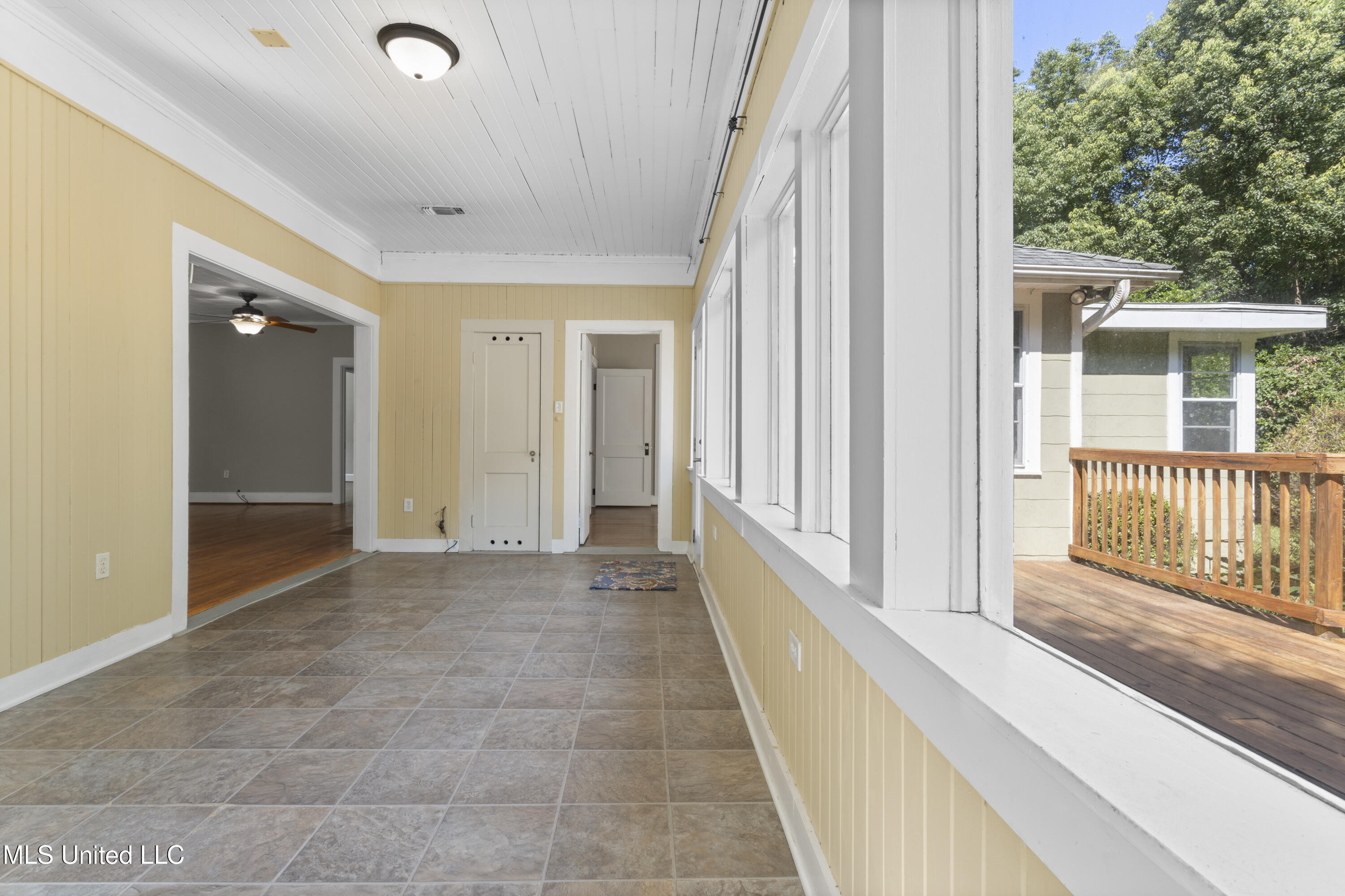 3801 Dantzler Street Moss Point, MS 39563 - Photo 22 of 47 022