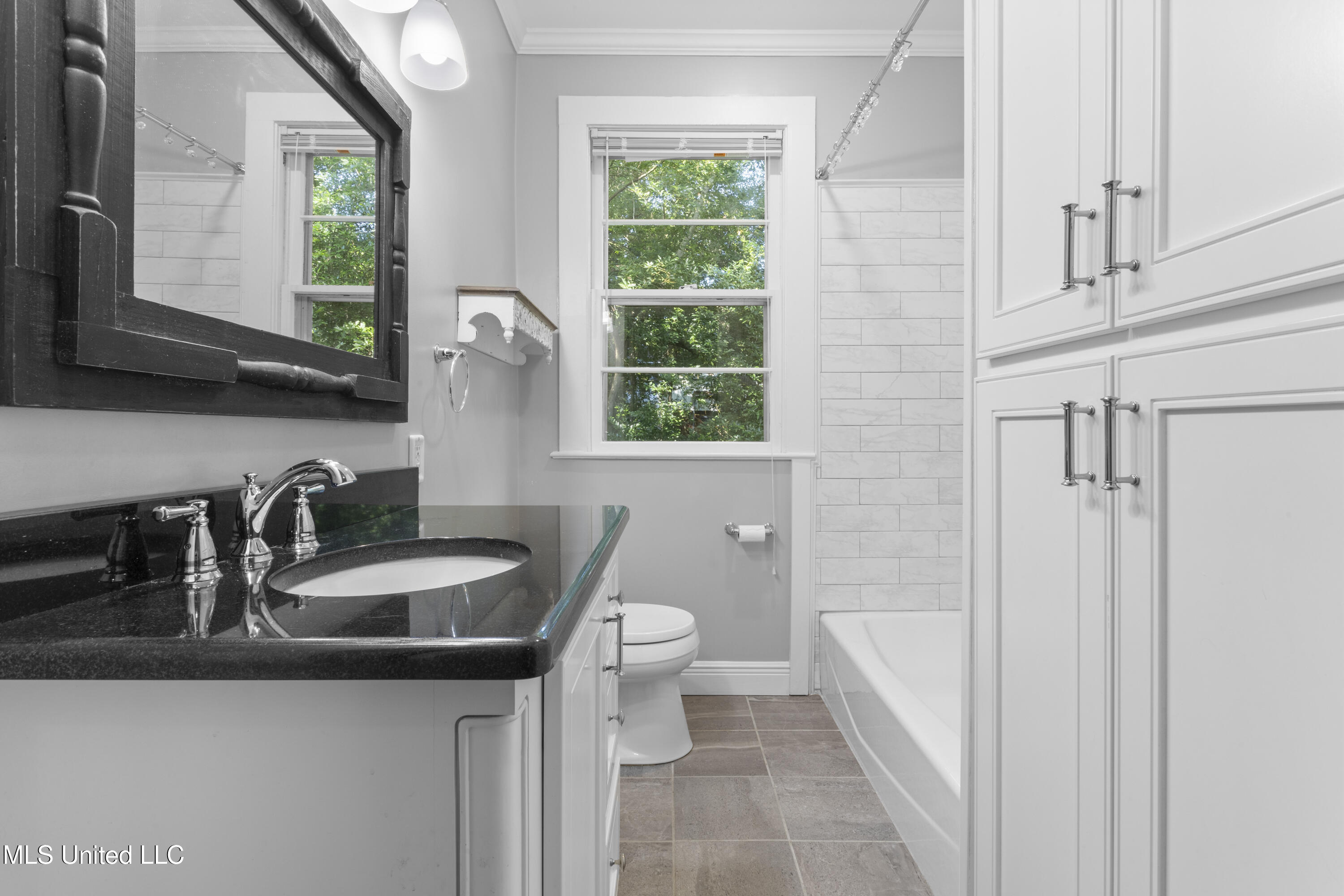 3801 Dantzler Street Moss Point, MS 39563 - Photo 28 of 47 028